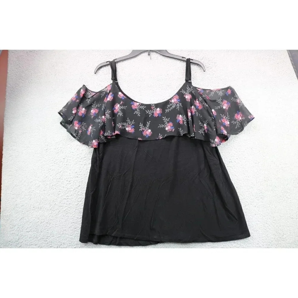 Torrid Black & Floral Spring Top-Size 2